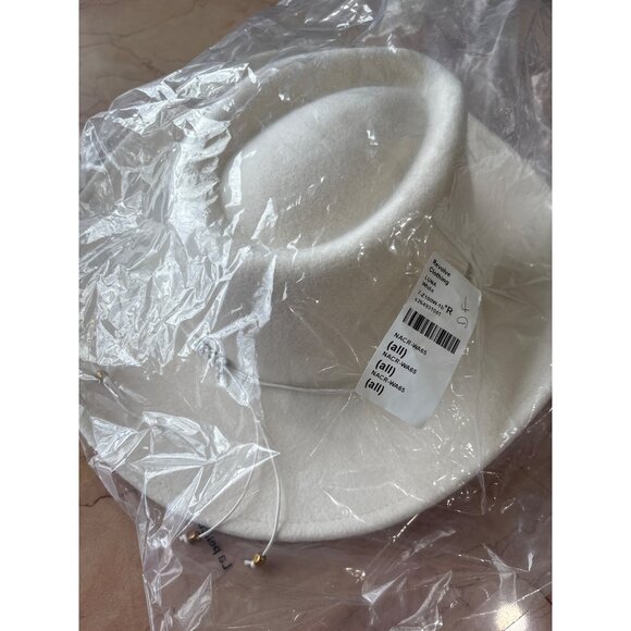 Nikki Beach Luna Hat in White One Size Womens Beach Western - Picture 10 of 11